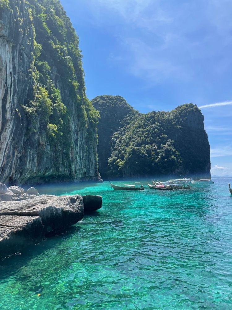Exulansista's tweet photo. Thailand https://t.co/ljF4xSFp1m