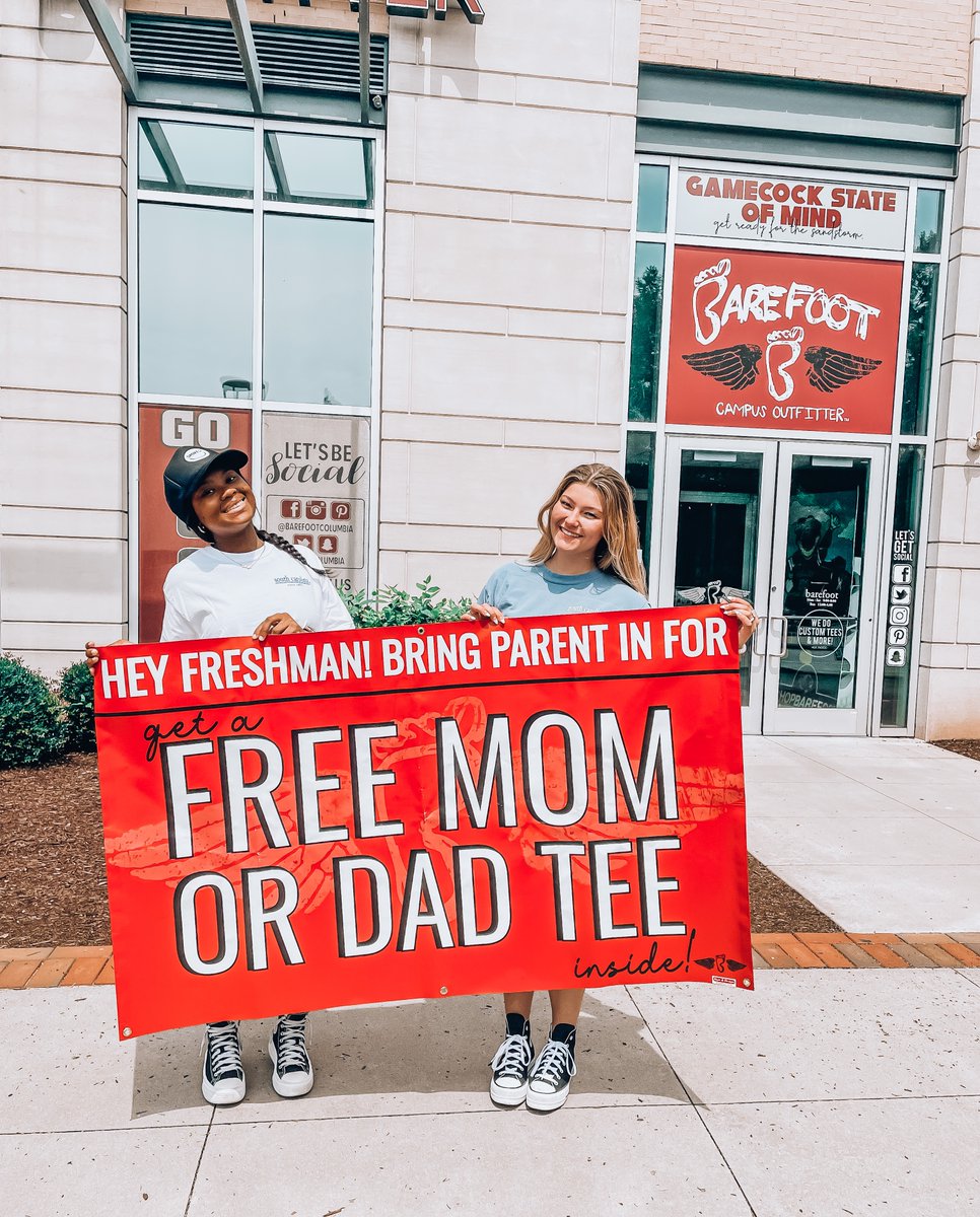 Hey Freshman! Here for orientation? Come get Mom OR Dad a FREE TEE at Barefoot😜
*while supplies last, parents must be present to receive tee, limit one per family
#ShopBarefoot #GoCocks #UofSC