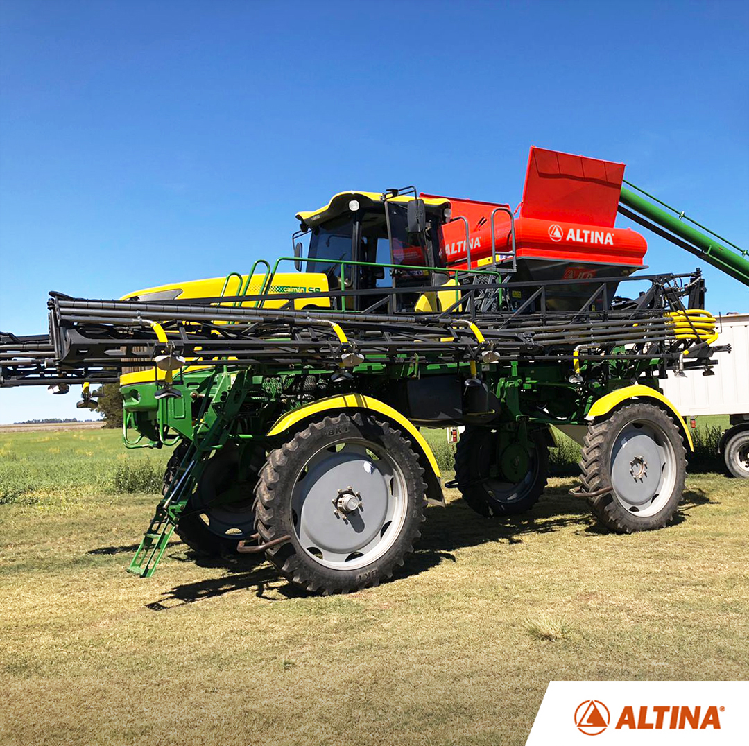 AltinaArg's tweet photo. Los equipos Altina realizan diversas aplicaciones en #AgriculturadePrecisión 💎. ¡Y pueden adaptarse a motrices de todas las marcas!
Desde Tres Arroyos (PBA), Agroservicios Elikatu nos muestra su #KITAltina JLD sobre una motriz Caimán💯
Mirá 📲 https://t.co/moLMUge9uJ https://t.co/BEtYbEZuXe