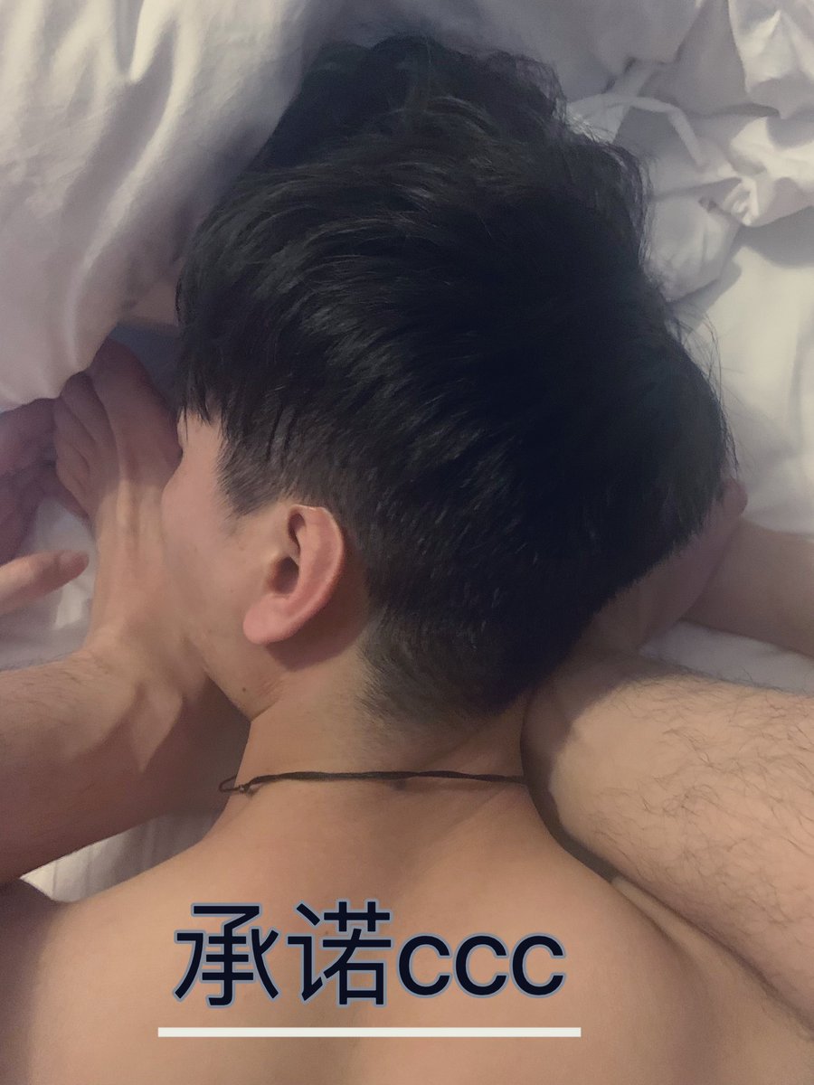6aMBASbK6N0vZXW's tweet photo. 灯（小）光（马）好  暗（乖） https://t.co/woAm4ludGj