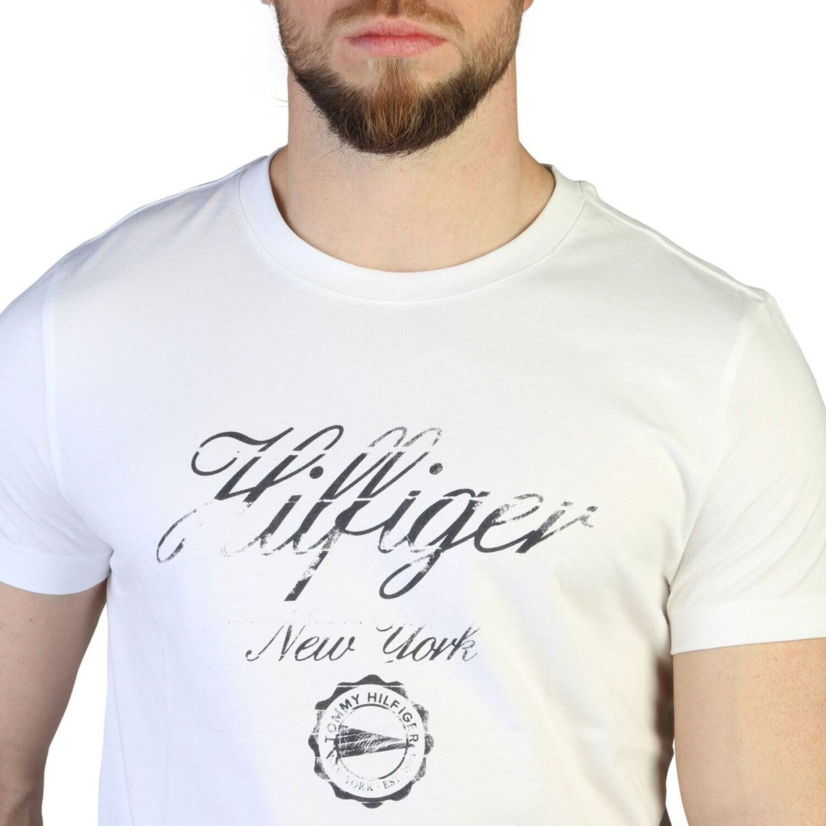 Phlaunt_com's tweet image. Stocking up your t-shirt collection then check out this white #roundneck #tommyhilfiger mens #tshirt #mensfashion #menstyle

phlaunt.com/products/Tommy…