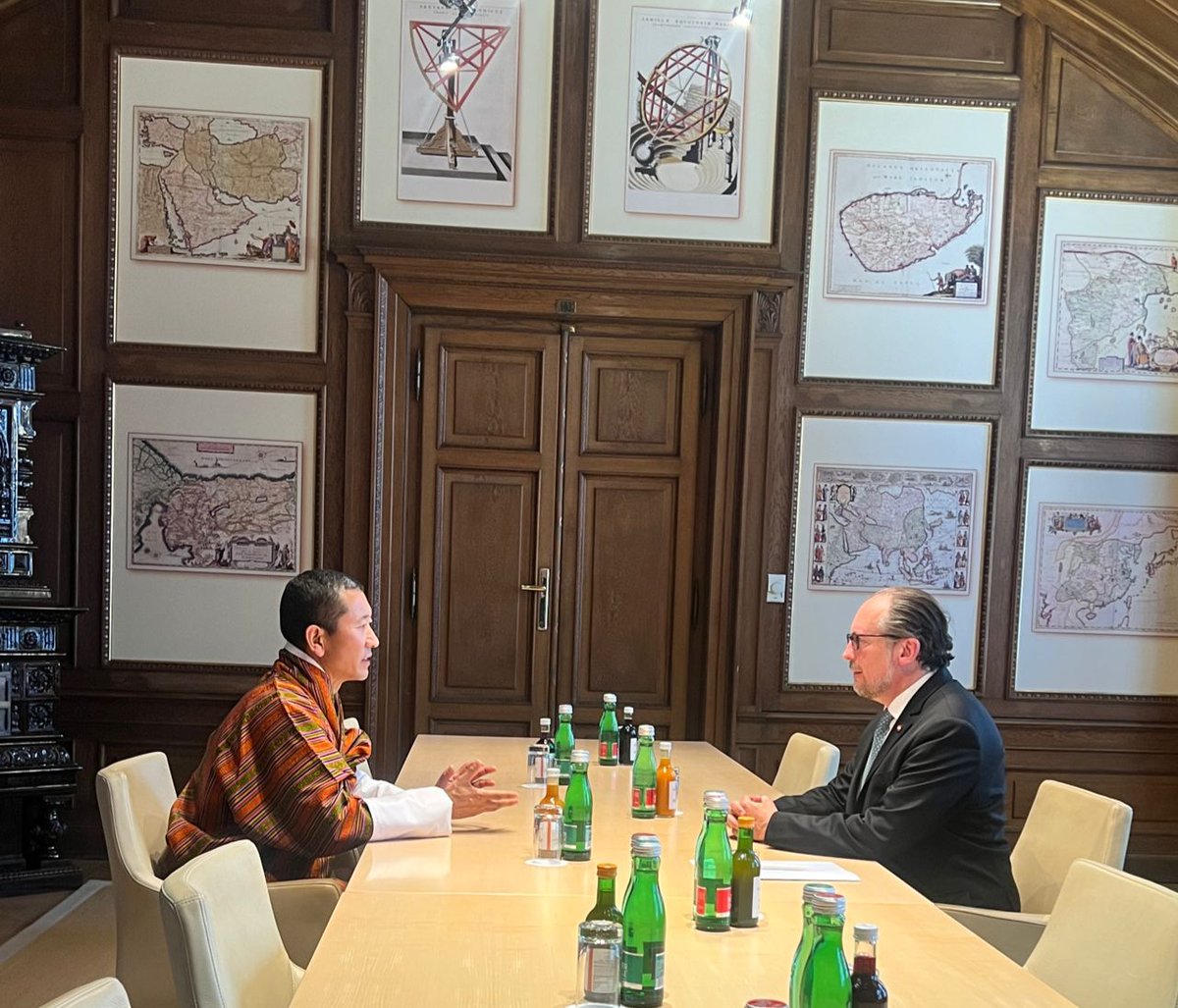 PMBhutan's tweet photo. Picking up effortlessly from where it was left during the side talk at the LDC conference in Doha, PM Dr Lotay Tshering🇧🇹 and Austrian🇦🇹Federal Minister for European and International Affairs @mfa_austria, HE Mr @a_schallenberg met again in Vienna today. 

https://t.co/I1sL0gma7c https://t.co/AnH0RG35Ts