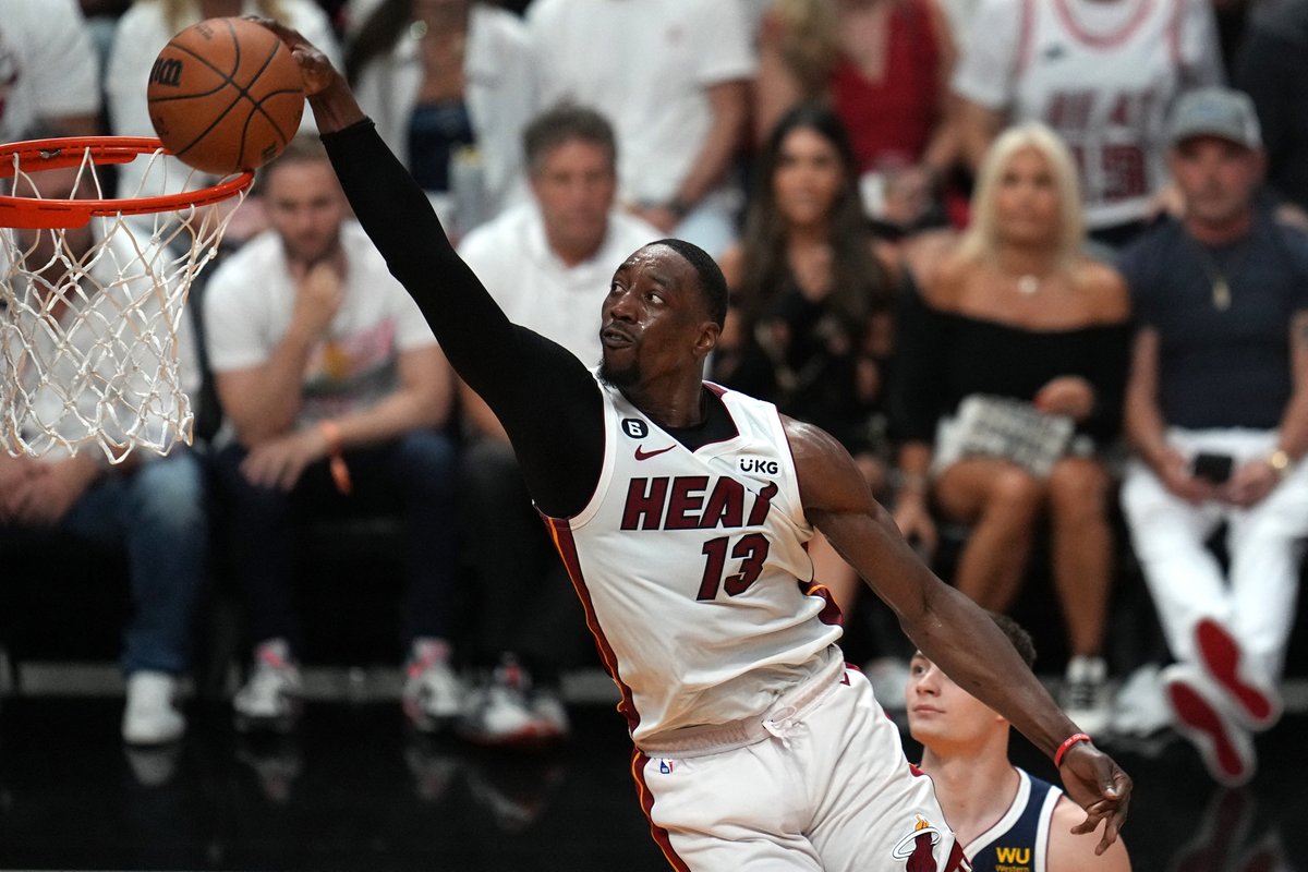 Portland Trail Blazers, Bam Adebayo için Miami Heat'e önemli bir teklif yapmaya hazırlanıyor. (Yahoo)