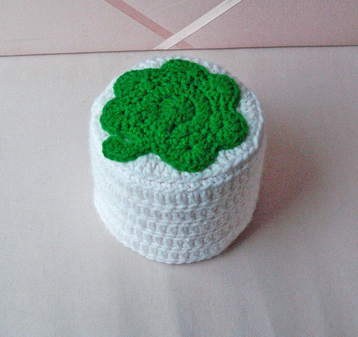 ☘️☘️☘️ IRISH Shamrock Decor with you in mind
................... for your bathroom
etsy.com/NutmegCottage/… #Irish #clover #shamrock #decor #bathroom #homedecor #etsy #pottiteam #TuesdayFeeling #buynow