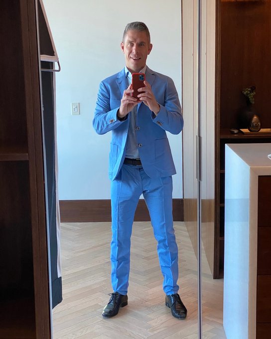 Am I just real happy to see you? 😉   https://t.co/HMhxCx2I2o https://t.co/Q0EIEGgwql