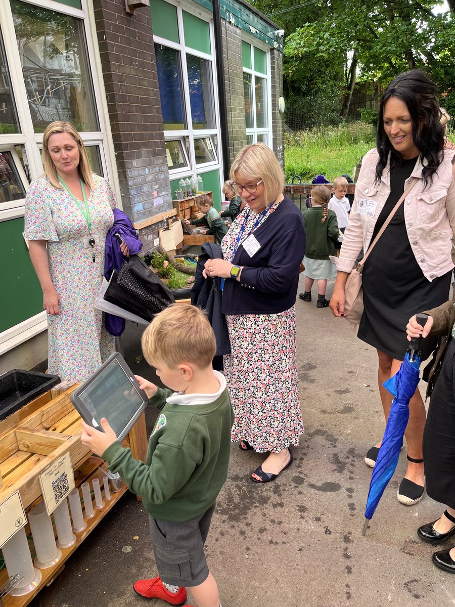 katycoxHT's tweet photo. A superb visit by @STOC_CAT EYFS leaders to see IT used by staff and pupils @StJosephStBede followed by a productive afternoon working @OLSP_Heywood Thank you to our hosts and the children for sharing their skills and knowledge so well #makinglivesbetter https://t.co/d4f4TGtPyG