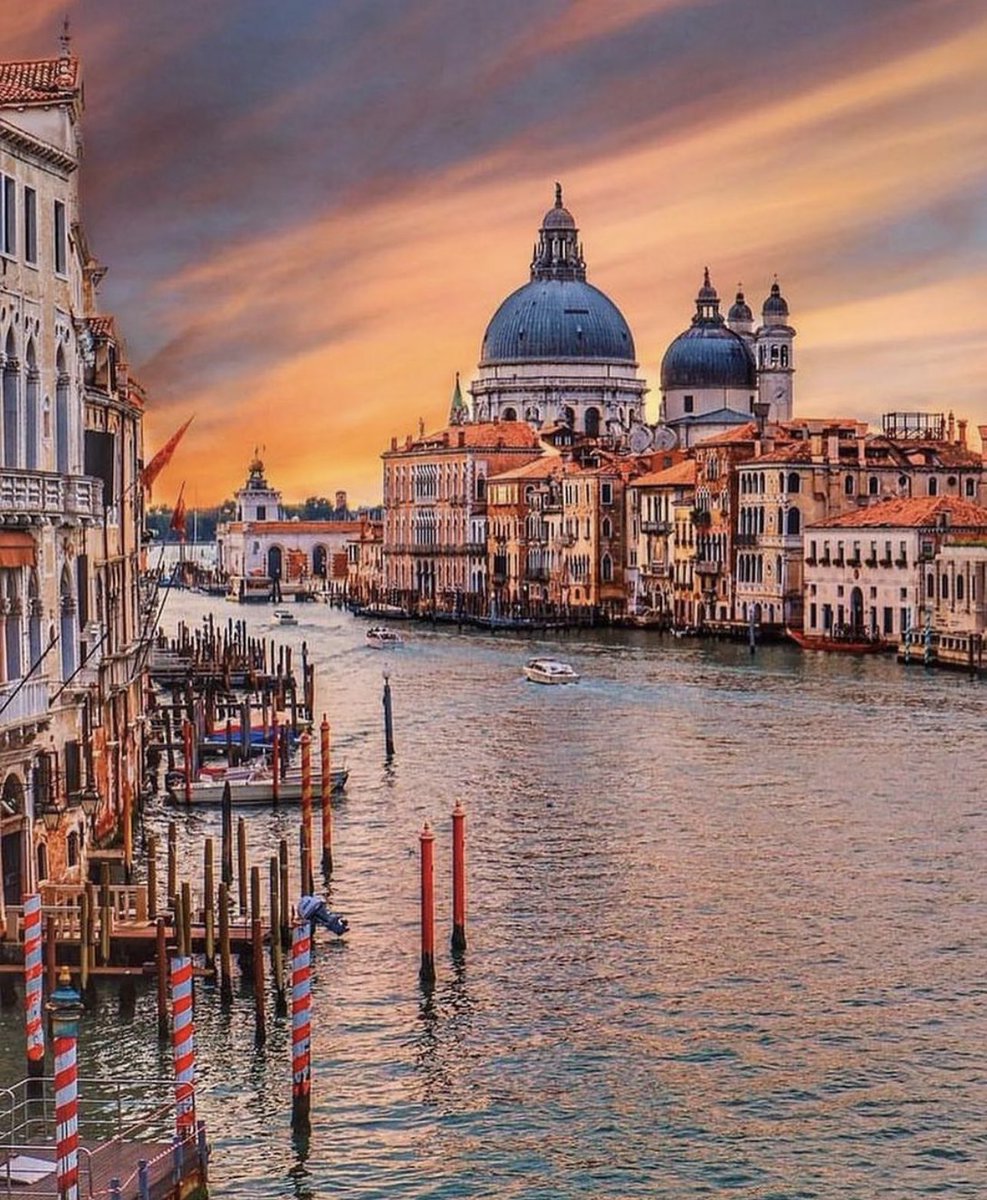 Dreamy 
Venice, Italy