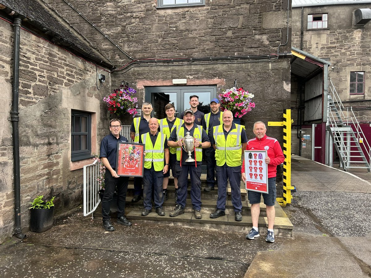 Great to see the Highland League trophy at Glencadam Distillery. Clark Renilson from Brechin City FC was kind enough to present us with some pictures as souvenirs from the Highland League winners which will be sure to take pride of place. #brechincity #glencadamdistillery
