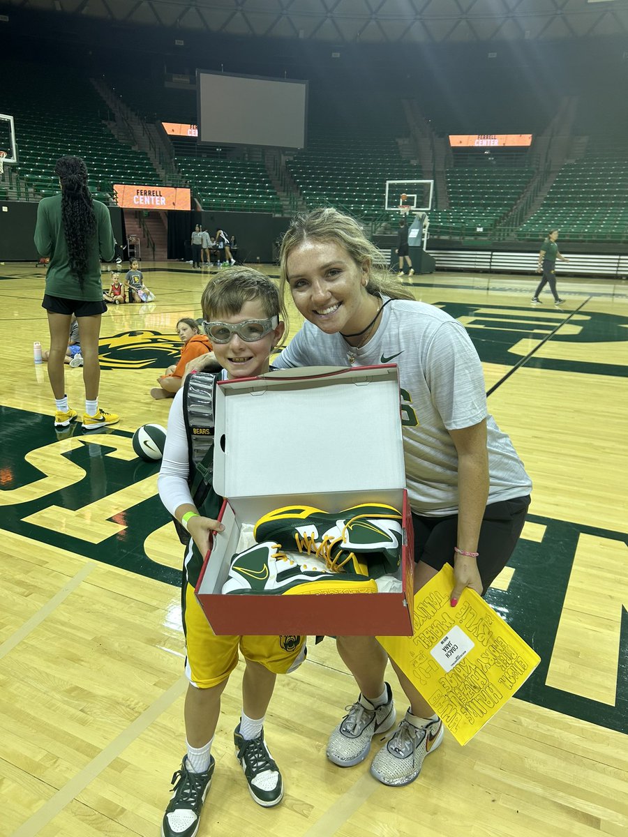 Thanks to one of his favorite girls @vangytenbeek half court shot, Jeb went home with these awesome BU shoes! He is in heaven and is having the best week at @BaylorWBB basketball camp! He has loved every minute of it! #sicem #greaterthan