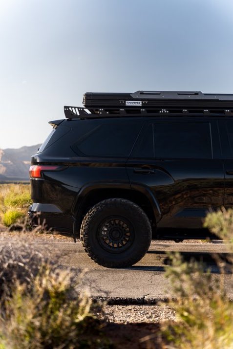 #TrailGrappler equipped Sequoia ready for any adventure. ⛰️