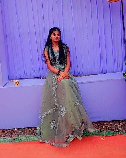 RajendraDhote18's tweet image. I give this poses,my Outer feeling is normal but inner feeling is fully highper or very happy 😊💯💖🙌🦋✨...............
.
.
#selflove #differentgirl #beautie #beautifulgirl