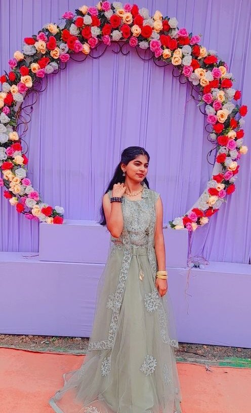 RajendraDhote18's tweet image. I give this poses,my Outer feeling is normal but inner feeling is fully highper or very happy 😊💯💖🙌🦋✨...............
.
.
#selflove #differentgirl #beautie #beautifulgirl