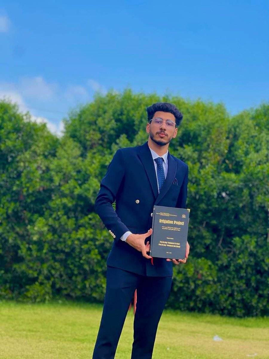 Elsayed__2000's tweet image. Finally graduation 👨🏻‍🎓👷🏻