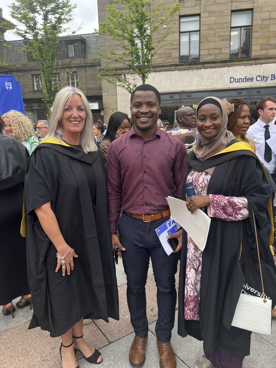 Congratulations Samira. What a great achievement 🎓👏🏻 <a href="/sahmeerah08/">Samira Ali Hamidu</a> _  <a href="/odunkres/">Chidi Okonkwo</a>