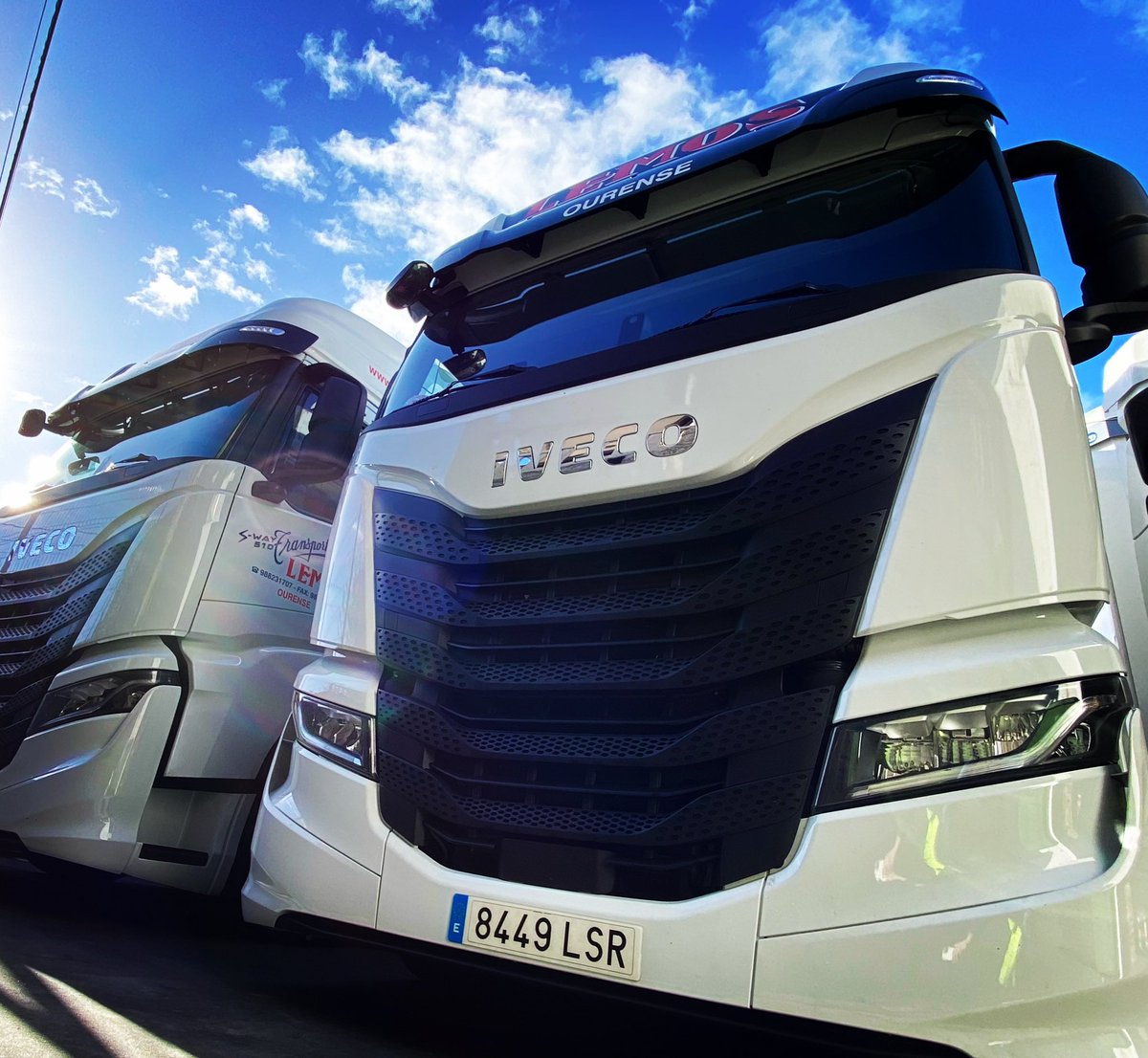 tteshnoslemos's tweet photo. Compañeros de viaje!!! 

#iveco #ivecotrucks #ivecosway #sway #sway510 #trucks #camionesespañoles #ourense https://t.co/AWII1RPvE5