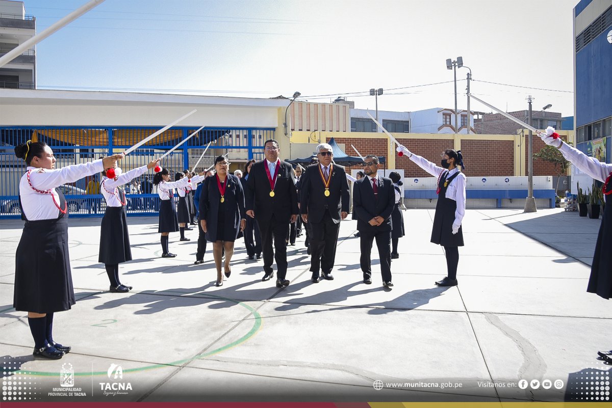 📷 #MujerTacneña 📷 | Municipalidad de Tacna presente en 94° aniversario de la I.E. Francisco Antonio de Zela

📷 Lea la nota completa aquí: goo.su/hLWs