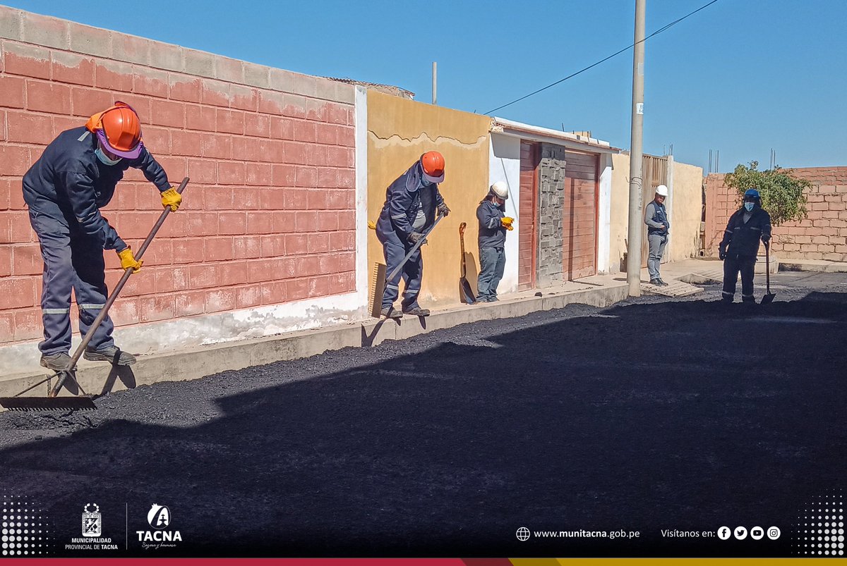 📷 #SeguridadVial 📷📷 | Iniciamos la colocación de la carpeta asfáltica en la J.V. Pacheco Céspedes

📷 Lea la nota completa aquí: goo.su/lxzi