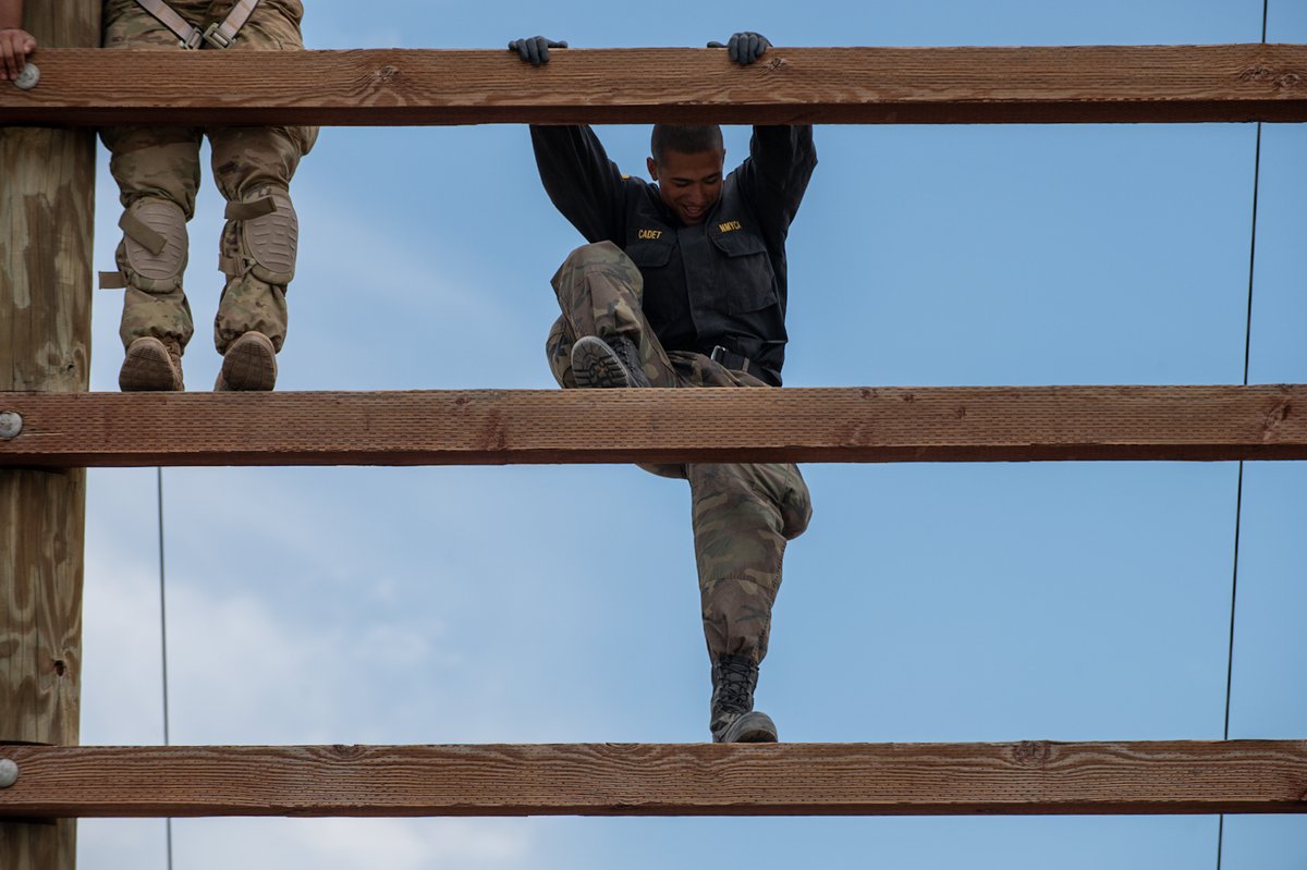 NMNationalGuard's tweet photo. Congratulations to the incredible graduates of Cycle 44 at the New Mexico National Guard Youth ChalleNGe Academy! 🎉🎓

The achievements of these graduates are proof that with dedication and perseverance, anything is possible. We couldn't be prouder! https://t.co/e11ZsH8V3J