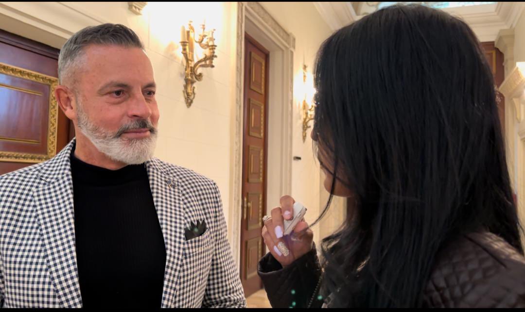 360enDirecto's tweet photo. #Hoy en exclusiva tendremos en @360enDirecto a Giuseppe Alessandrello Pdte. del Comité de Postulaciones Electorales entrevistado por la periodista Fabiana Ibarra  

¡Pendientes! A las 6:00pm por @VTVcanal8 📺

Conducen @BorisCastellano y Jhordana Chacón ✊🏼 https://t.co/Jn4C175JfS