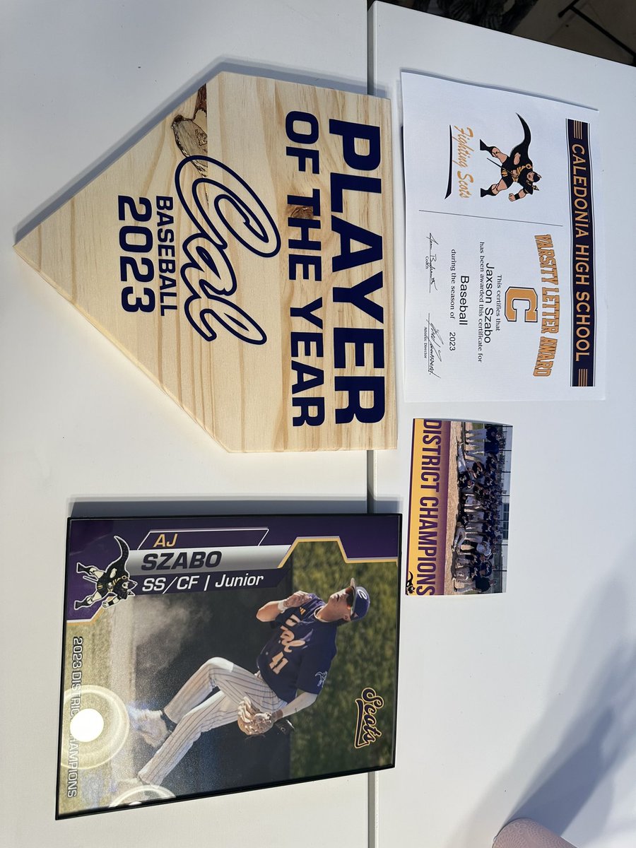 AJ Szabo tweet media