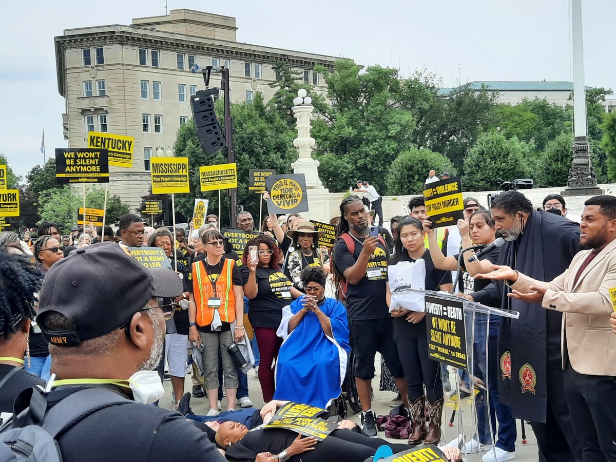 Poverty is the 4th leading cause of death in America, the richest nation in the history of the world. Poverty = America's death sentence. <a href="/nysppc/">New York State Poor People's Campaign</a> <a href="/UniteThePoor/">Poor People's Campaign</a>  <a href="/middlechurch/">Middle Church</a> #MoralPovertyActionCongress