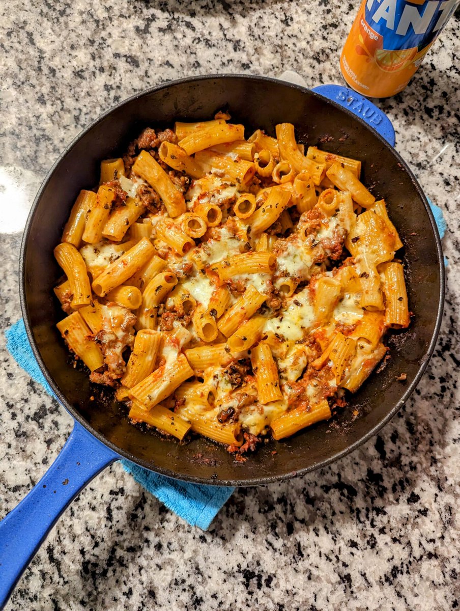 DiningCooking's tweet photo. Generic weeknight pasta bake. Low effort and super satisfying.
#Dinner #DinnerTonight #Tonight #WhatIsForDinnerTonight
https://t.co/zXJAcwNZDF https://t.co/hxMGr7VQl3