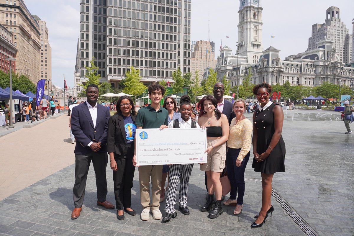 PhilaEdFund's tweet photo. @Philly2College partnered with @July4thPhilly & @Vanguard_Group for the I Am Philadelphia contest. Student winners Nevaeh, Sofia, Theodore, & Aziza were awarded a cash prize of $1,000! Congrats to all students! #phillygoes2college #philaedfund #wawawelcomeamerica #iamphilly https://t.co/PJzT0eeYLr