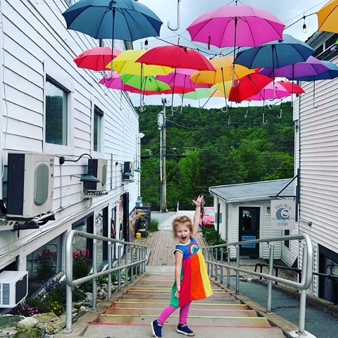 🌈✨ Look at this little fashionista rocking the cutest outfit ever! 😍☂️⁠
⁠
@amylaurenr

#TobyTiger #OrganicFashion #ColorfulKids #HappyKids #ChildhoodJoy #SustainableLiving #FashionForLittleOnes #TrendyTots #KidsStyle #ShopLocal #ShareTheLove