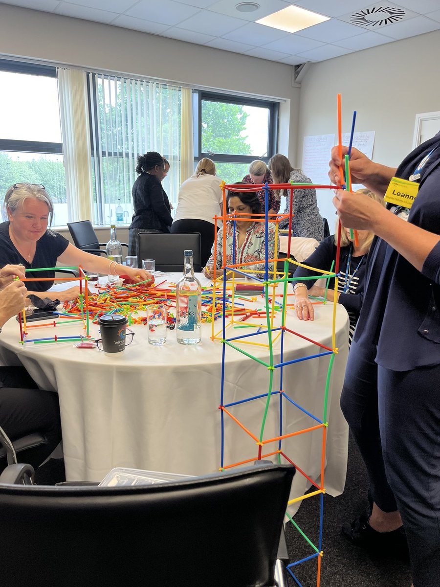 When @BedsCHS @NHS_ELFT senior managers are asked to build the tallest free standing towers they go for it 😆👏🏻#joyatwork #collaboration #teamworkmakesthedreamwork @ELFT_BCHS_QT @DenmeadSarah @BryantEileen