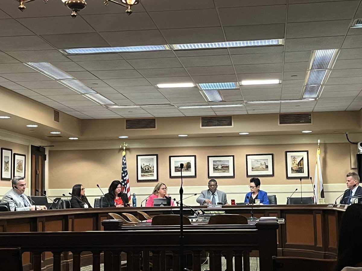 CAPPA staff is at the Capitol to show our support for SB 380 and SB 260!

We are thankful to have such strong champions for #childcare in #caleg
<a href="/MoniqueLimonCA/">Senator Monique Limón</a> <a href="/CarolineMenjiv3/">Caroline Menjivar</a> <a href="/CaWomensCaucus/">California Legislative Women's Caucus</a>