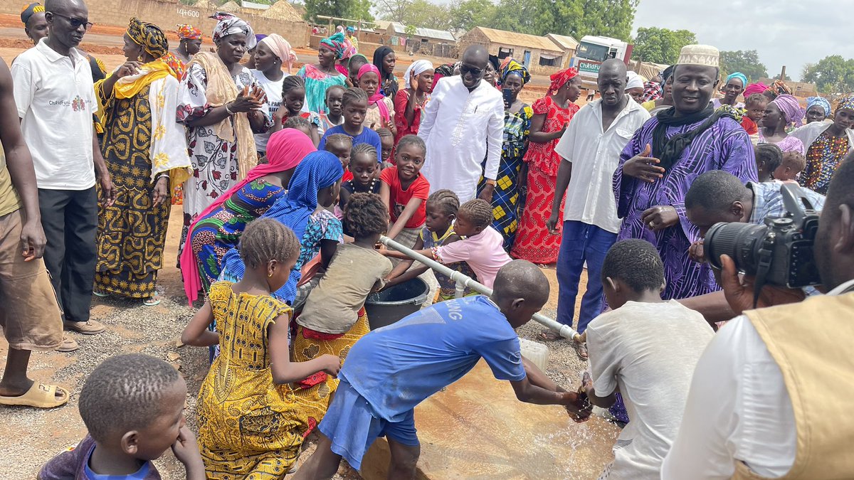 ChildFundGambia's tweet photo. “My village, Kerr Gibel, in Nianija district, CRR North has a history of more than 130 years. But this is the first time, we are enjoying clean #water supply. We thank #ChildFund for this historic borehole water project,” says Mod Sallah, village head (Alkalo) at the handing over https://t.co/rgUVdCFu8R