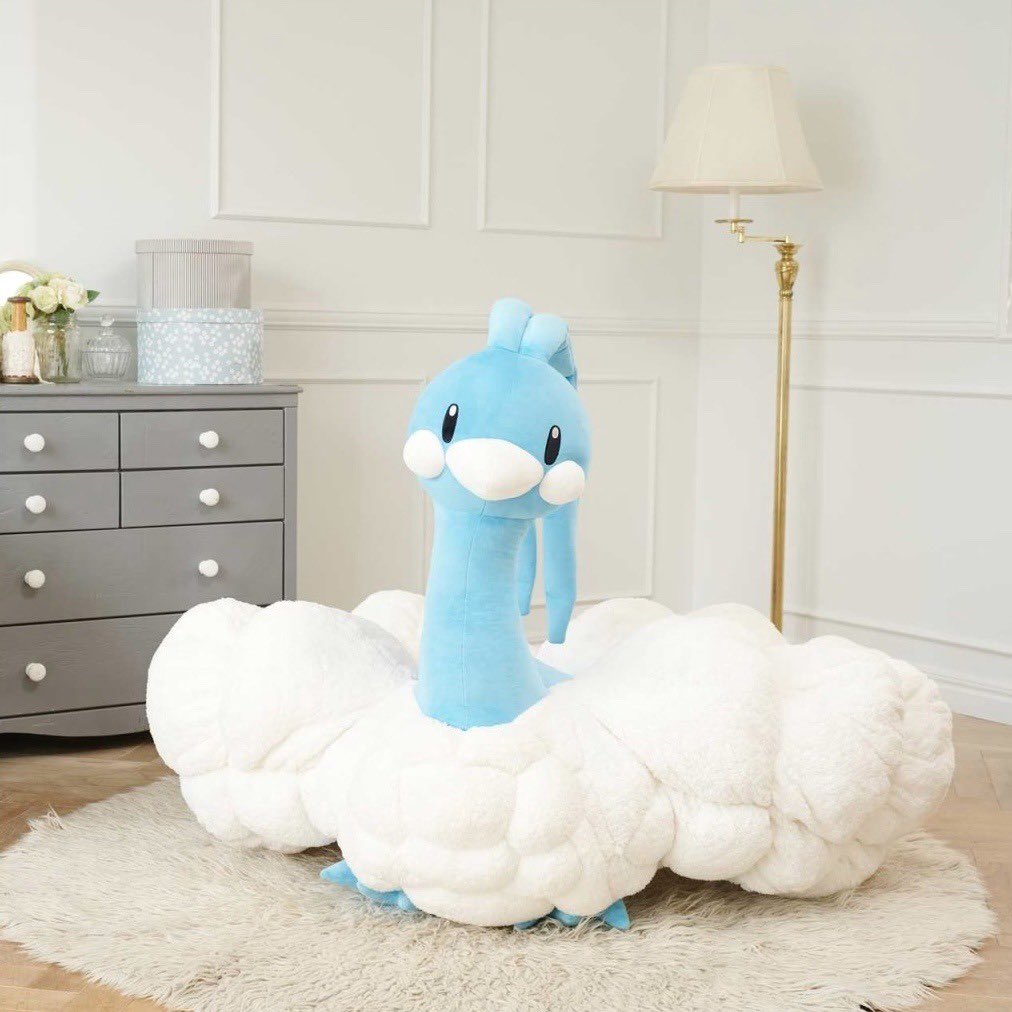 PokemonGems's tweet photo. a life size altaria plush! 🥺 https://t.co/6PhqsjXPyh