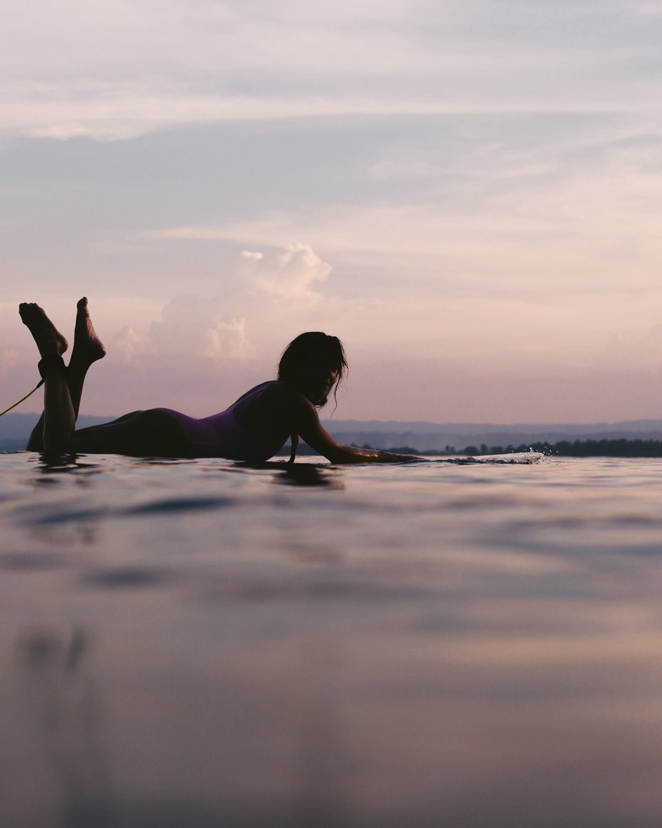 Sunset Surf Session 🌅

#surf #surfing #ocean #surfer #water #wave #nature #calm #sunrise #sunset #vacation #holiday #sky #inspiration #surfergirl #model #mood #summer #surfboard #fuerteventura #island #travel #beachlife #surcamp #elcotillo #kanaren #photography