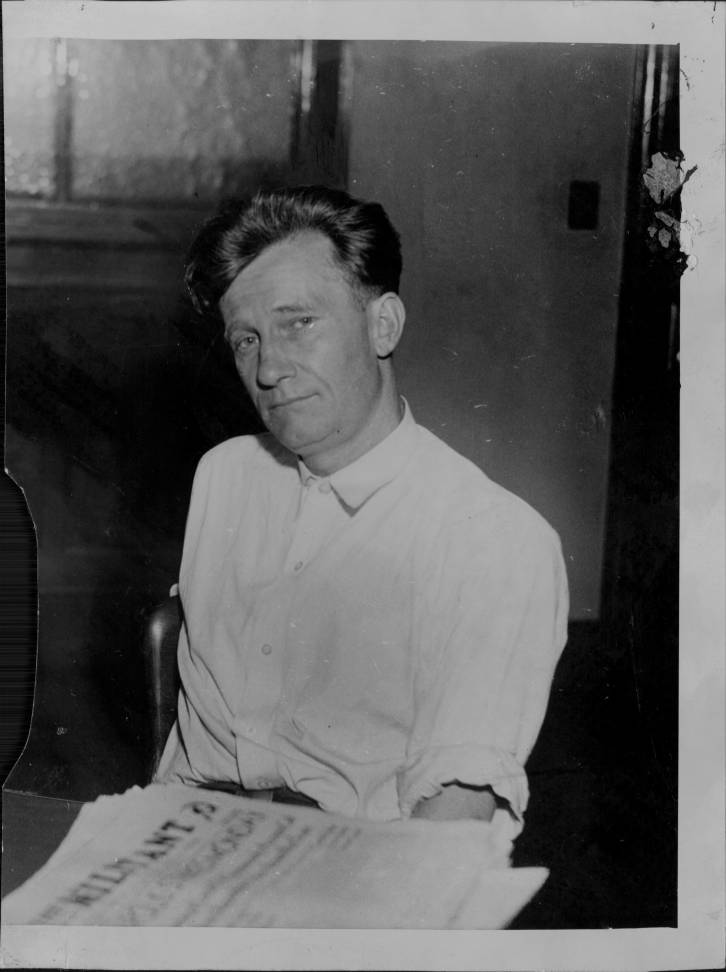 Force is the argument of the advance guard of Amercian fascism. Woe to the workers of America if they do not learn in time to talk the same language!
- James P Cannon

marxists.org/archive/cannon…