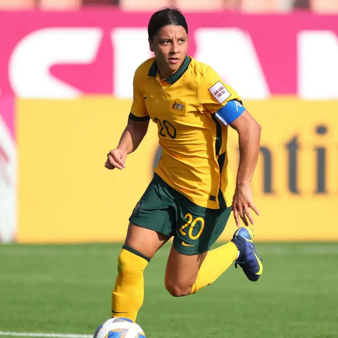 🇦🇺 AUSTRALIA 🇦🇺 Co-host of this year's @FIFAWWC, the Matildas recently ended the Lionesses' 30-game unbeaten run. Can they use the home advantage to spur them on in the tournament? #fifawomensworldcup #womensfootball #Australia #samkerr #thematildas #femalefootball