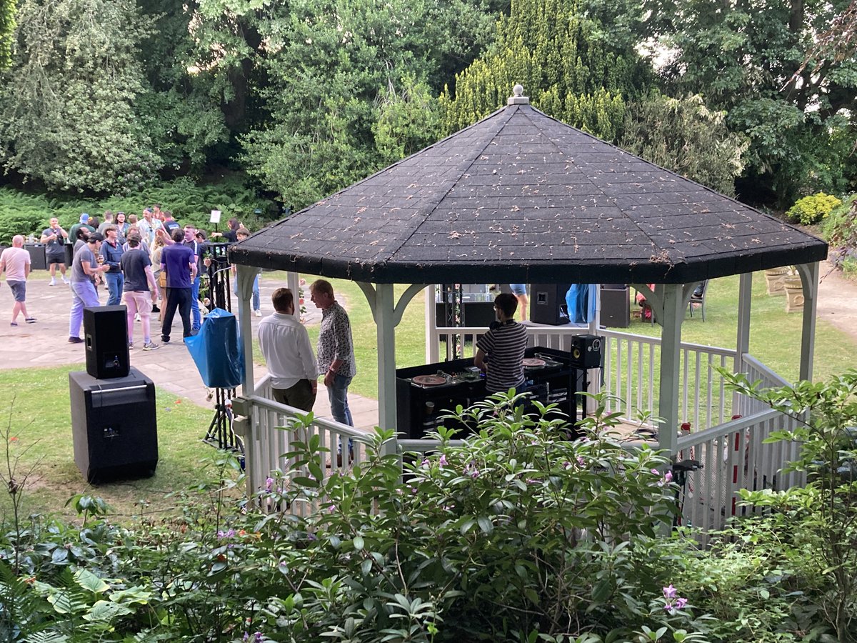 AcmeAudioVisual's tweet image. A Fantastic Start to the Groove Garden Events!...A wonderful mellow vibe. Everyone had a great time chilling and dancing in the sunshine! Can't wait for the next one!