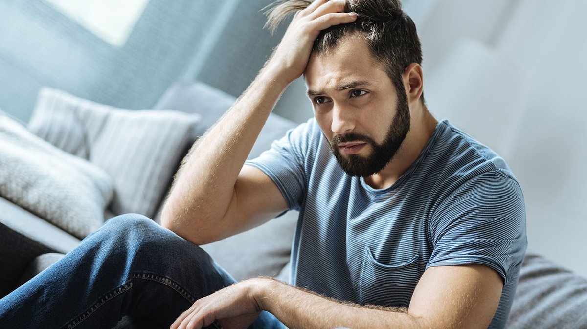 Ein bisschen Aufregung und Nervosität vor wichtigen Klausuren oder Präsentationen sind normal. Doch was tun, wenn die Prüfungsangst überhandnimmt?

Das Herz rast, die Hände sind schweißnass, das Denken ist regelrecht blockiert … Viele Schüler,

apotheke-bs.de/familie/pruefu…