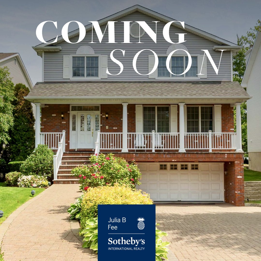 Coming soon in Eastchester, NY!

4 bed/3.5 bath
2784sf
2 car garage
Finished basement with second kitchen and space for home office

Message me for details!