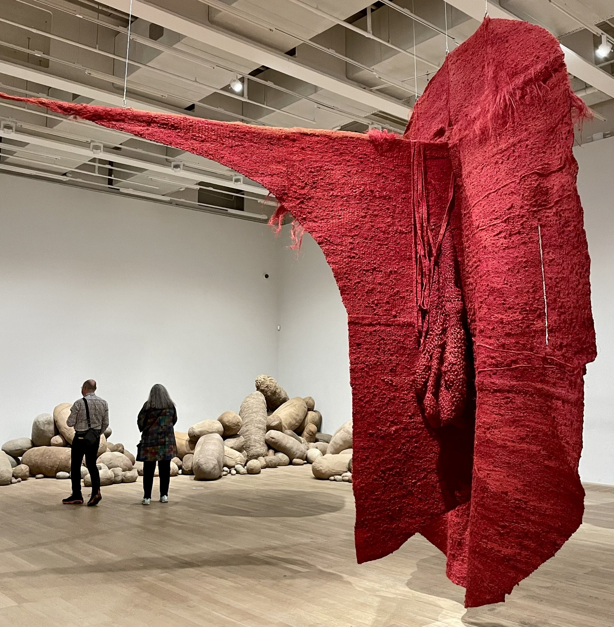 Happy 93rd birthday Magdalena Abakanowicz, while you rest in peace 