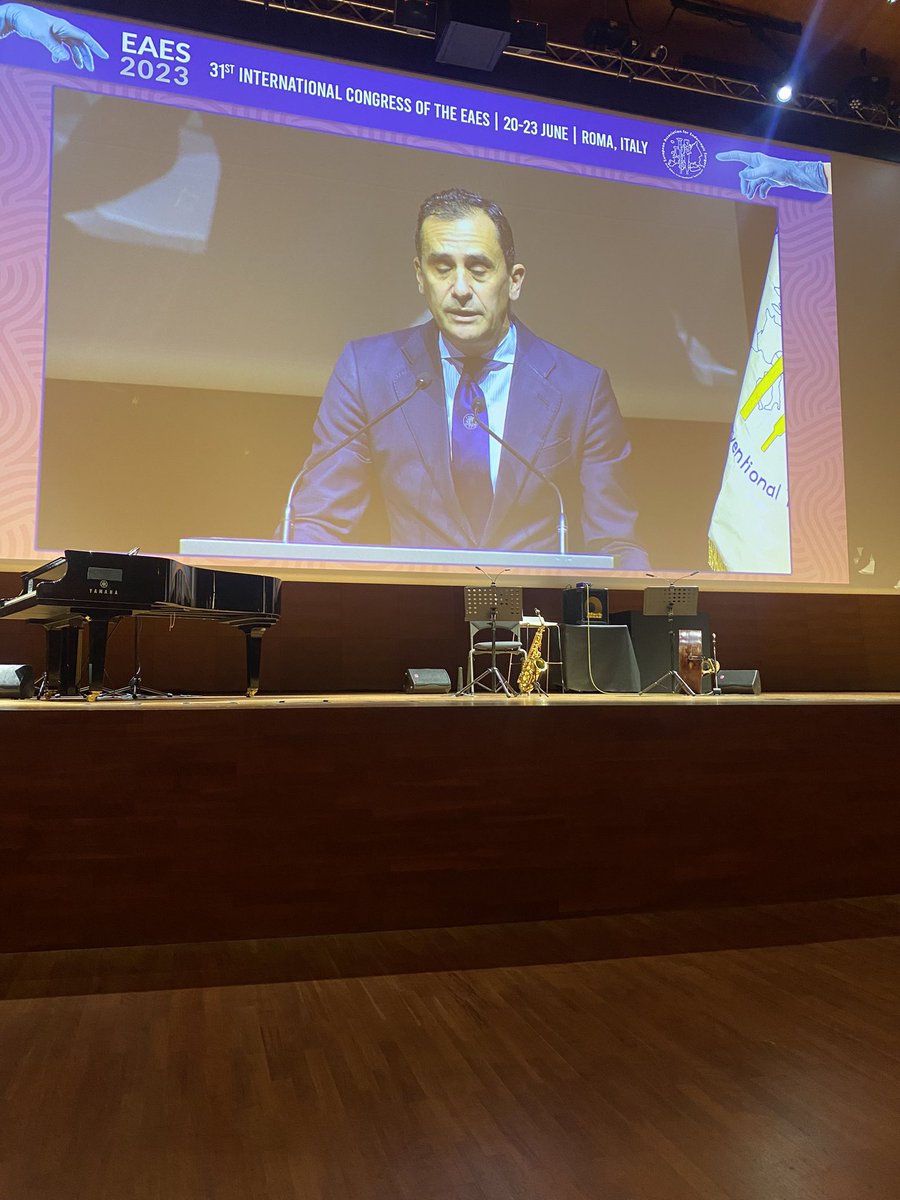 EAES Rome 2023 starts, congrat S MORALES &amp; N DI LORENZO @eaes <a href="/IFSES_WCES/">IFSES_WCES</a> <a href="/aecirujanos/">aecirujanos</a>