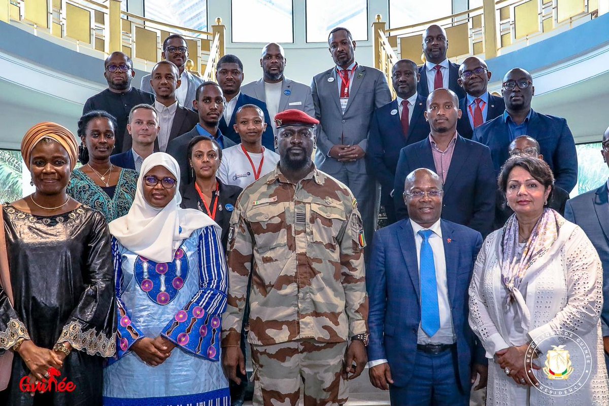 Dite4Africa's tweet photo. At #Guinea’s Digital Week, ECA contributes to high-level discussion on internet access &amp; digital upskilling. 

ECA, along with country &amp; organization delegates, was received by the President of the Transition, Col. Mamady Doumbouya, in appreciation of collaborative efforts. https://t.co/pWkoNXfERR