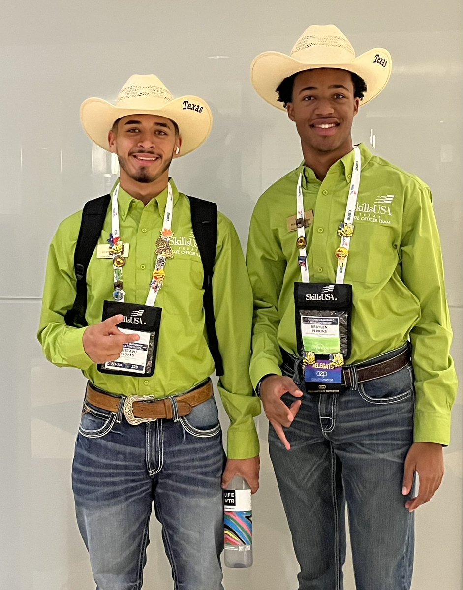 MCTC_MET's tweet photo. So proud and grateful for both great students and great sponsors like @HFTforSchools that promote growth through real world experience in @SkillsUSATX @SkillsUSA https://t.co/sJlfXA1PqC