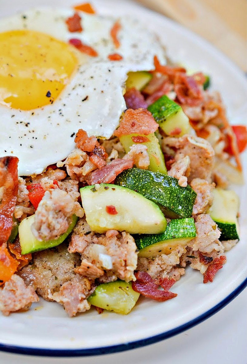 jasmine_espinal's tweet photo. Keto Sausage and Zucchini Breakfast Hash https://t.co/tv8h4GJsVG https://t.co/T0M2d3MWkh