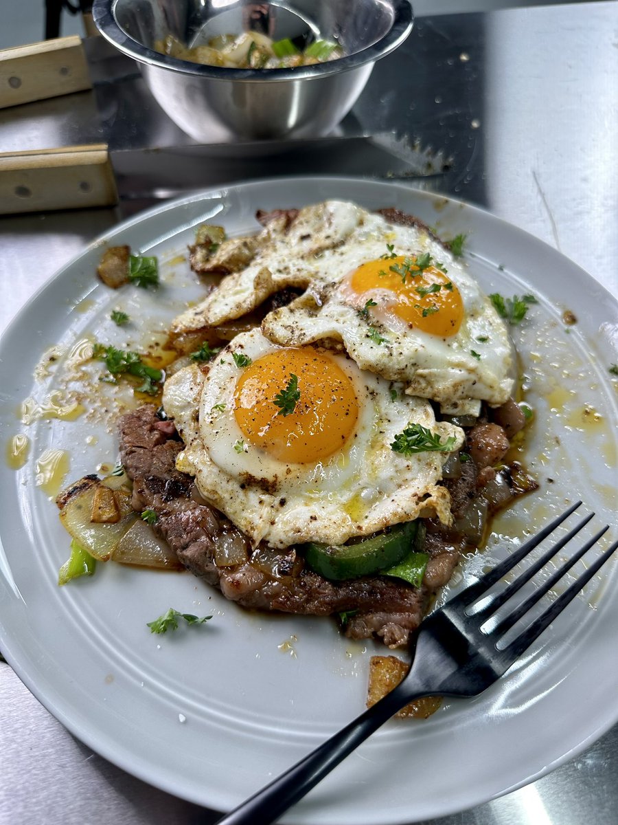 Who likes steak and eggs?