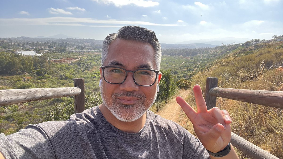 AaronNabus's tweet photo. Another great start to the day!
Glad I got some exercise in this morning since I have a feeling today is going to be a busy one.
Hope you get a chance to be active today…especially my #ComicConFit fam. #SDCC #ComicCon is almost here!
#Walk #Walking #Exercise #GoMoveToday https://t.co/lMX5aVhcAm
