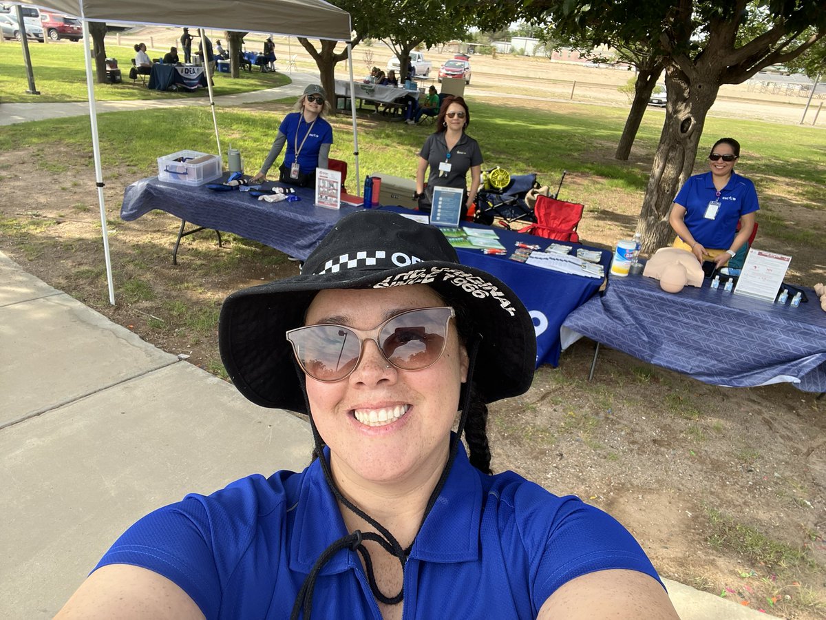 ESC19_Nurses's tweet photo. Spending the day in the park at the Sierra Blanca Family Head Expo showcasing our Stop The Bleed &amp; CPR programs while handing out goodies. 

@Avega_ESC19 
@JVarela_ESC19 
@pchavez_ESC19 
@vbrownesc19 
@NMoralesESC19 https://t.co/TuPr0JQtn2
