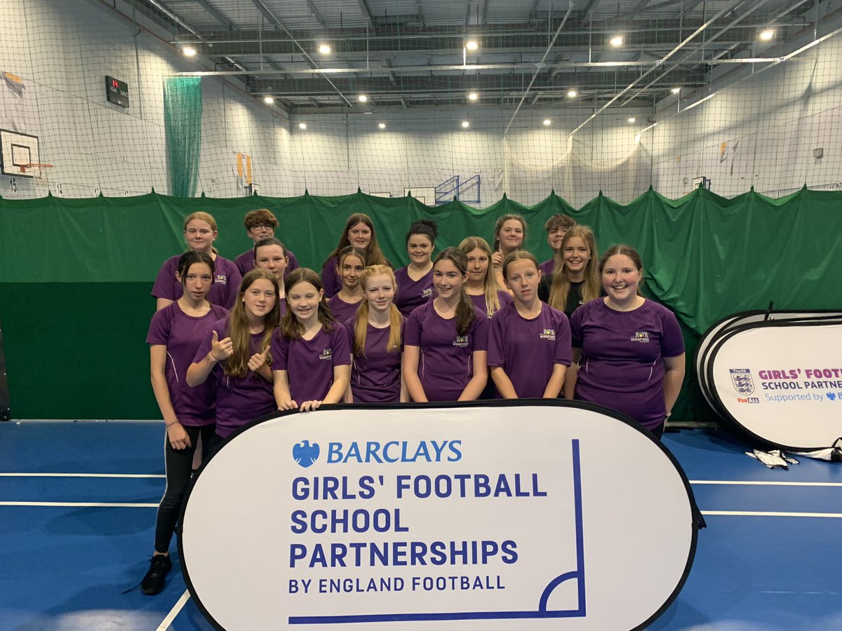 What a superb afternoon celebrating the Disney inspired #ShootingStars work with an amazing group of girls &amp; brill leaders inspiring imaginative and active play - thank you <a href="/WinsfordAcademy/">The Winsford Academy</a> 🙌💪🥳 #LetGirlsPlay
#NationalSchoolSportWeek <a href="/YouthSportTrust/">Youth Sport Trust</a> <a href="/Lionesses/">Lionesses</a> <a href="/BarclaysFooty/">Barclays Football</a>