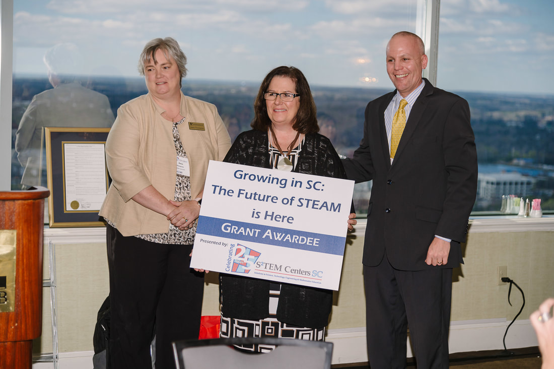 S2TEMCentersSC's tweet photo. Teachers are the architects of tomorrow! 🏗️ The Growing in STEM Grants support SC public and private school teachers in designing engaging and impactful STEM experiences for their students. Apply now and shape the future of STEM education! #STEMGrant #TeacherLeadership https://t.co/l8sxcQxSAW