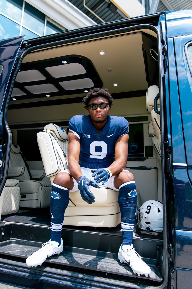 _getlikealex's tweet image. Penn State Family Run This 🆙 #WeAre #PennState #NittanyLions 

instagram.com/p/Cto_CT-pQDb/…