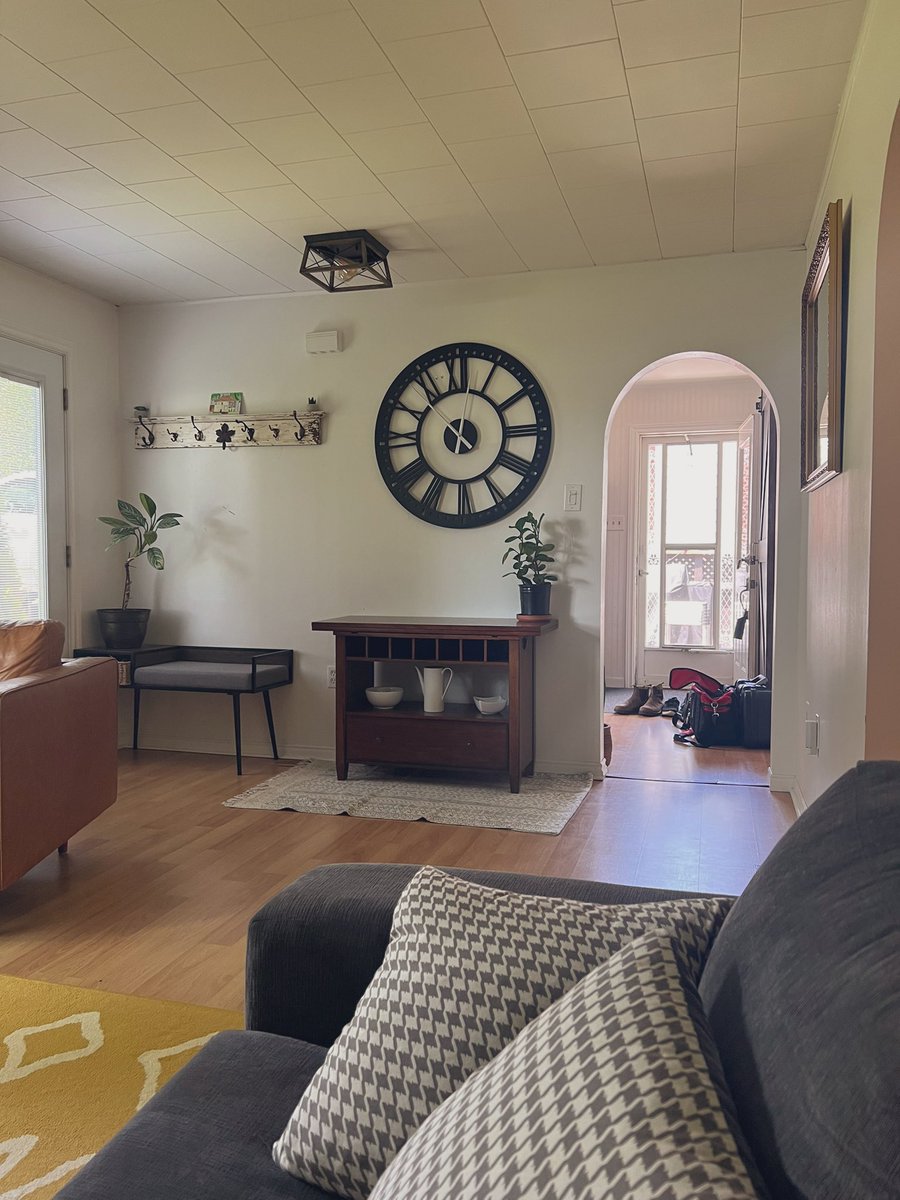 REALTOR_Jacqui's tweet photo. Inspection time with @GreenerInspects ! https://t.co/MuhzyYVGut